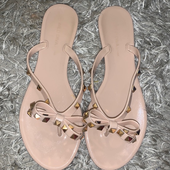 Fashion nova sandals - Picture 2 of 3